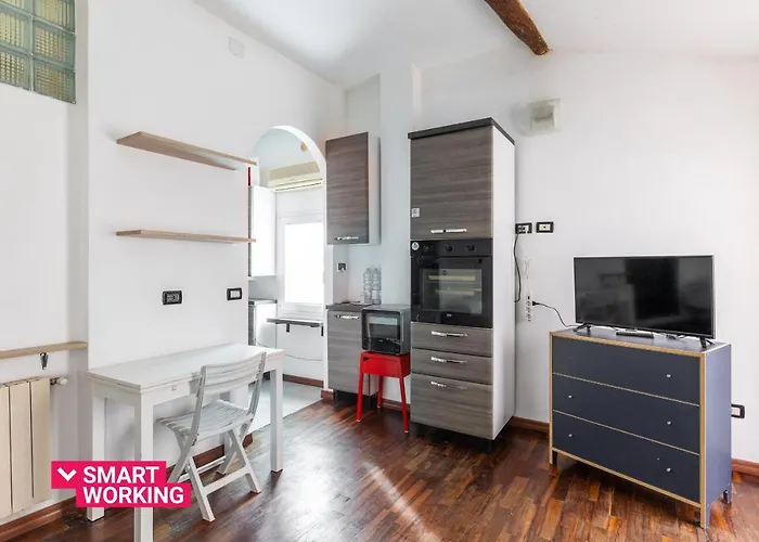 Malcontenti Con Terrazzo By Wonderful Italy