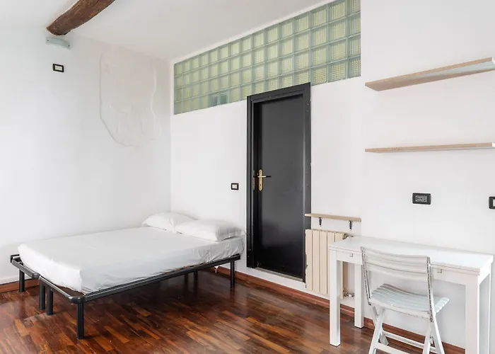 Malcontenti Con Terrazzo By Wonderful Italy Lägenhet